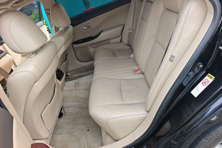 Used Toyota Crown 2010 2.5L Royal Leather Sunroof Edition