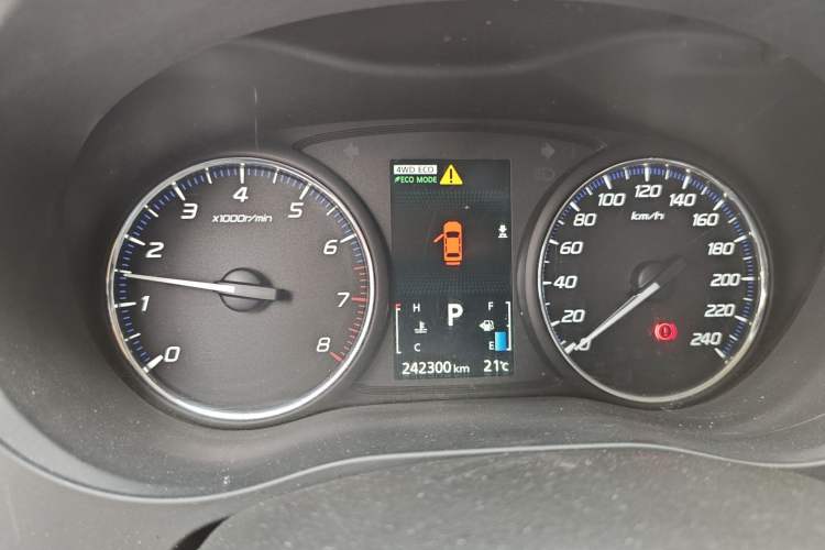 Used Mitsubishi Outlander 2013 2.4L 4x4 Luxury Navigation Edition 5 Seats Instrument Cluster