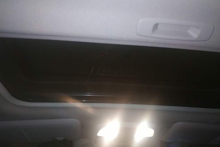 Used Subaru XV 2020 Revised Version 2.0i All-Wheel-Drive Luxury Edition with EyeSight
