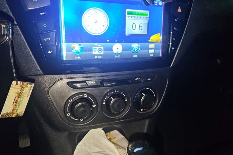 Used Citroen Elysee 2015 ZhiShang Edition 1.6L Automatic Comfort Version
