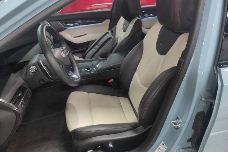 Used Cadillac CT5 2025 28T Track Performance Edition + Peak Track Optional Package Left Front Seat