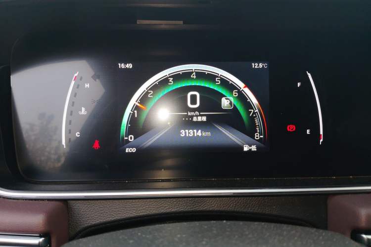 Used GAC Trumpchi M6 2023 PRO 270T DCT Luxury Edition
