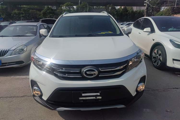 Used GAC Trumpchi GS3 2017 200T Automatic Elite Edition Front