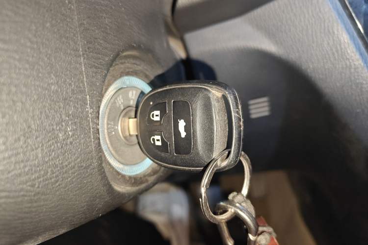 Used CHANGAN Alsvin V7 2015 1.6L Manual Enjoyment Model China V Standard Vehicle Key