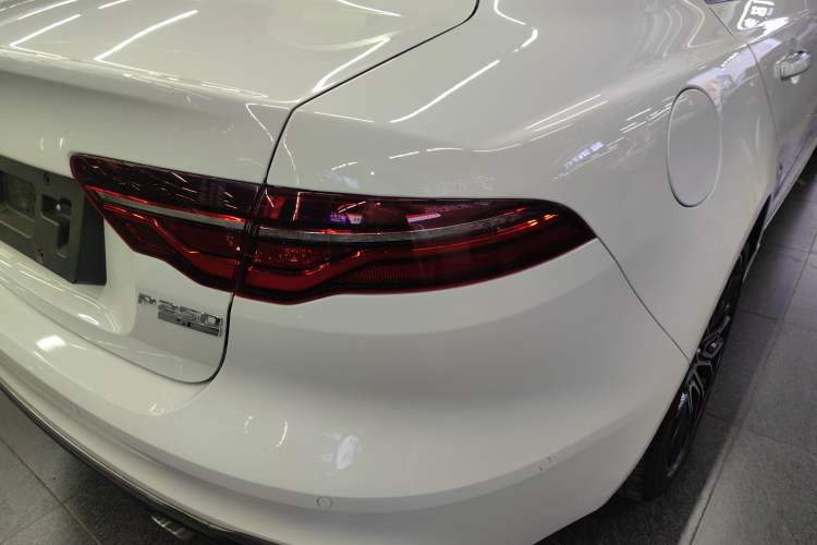 Used Jaguar XEL 2020 2.0T 250 PS SE Tech-Elegant Edition