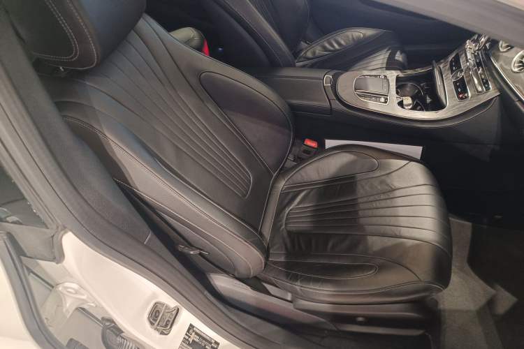 Used Mercedes-Benz CLS 2020 CLS 300 Luxury Model Right Front Seat