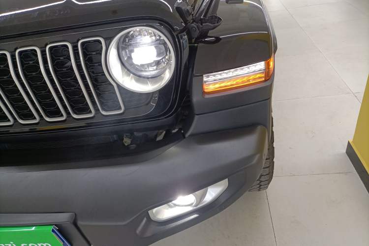 Used Jeep Wrangler 2024 2.0T Sahara Four-Door Edition
