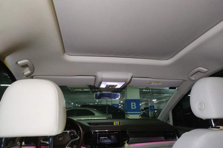 Used Volkswagen Viloran 2020 380TSI Flagship Edition Headliner