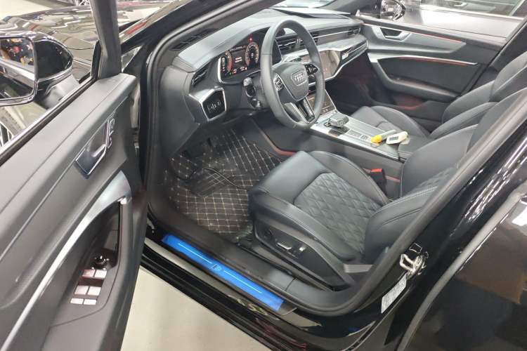 Used Audi A6L 2025 Revised 45 TFSI Prestige Dynamic Edition