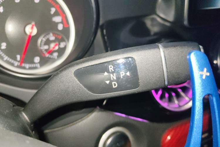 Used Mercedes-Benz CLA 2017 CLA 200 Sport Edition Gear Lever