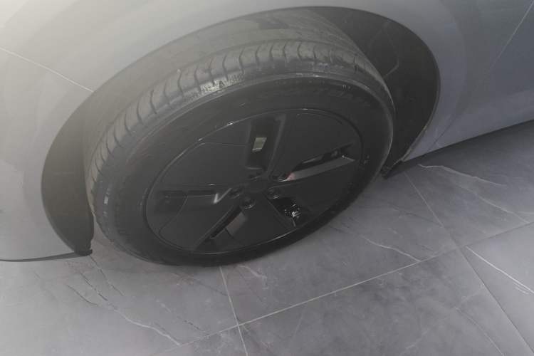 Used Li Auto Li Auto i6 2025 Model Two-Wheel-Drive Standard Type