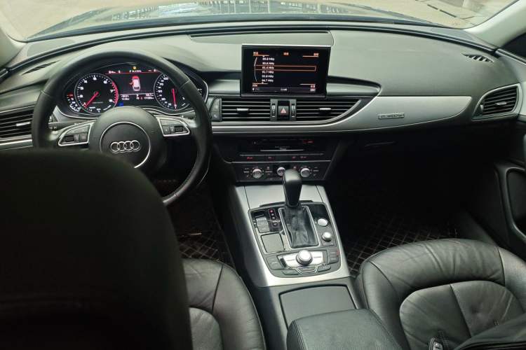 Used Audi A6 2018 3.0T allroad quattro Center Console