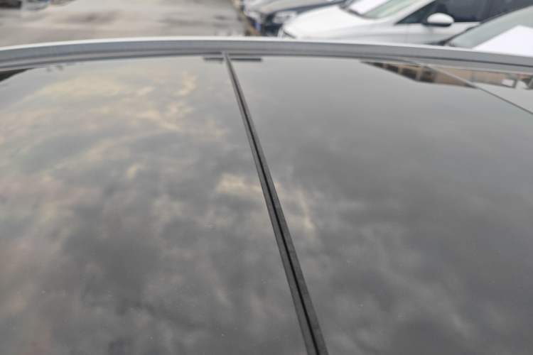 Used Volkswagen C-TREK 2017 230TSI DSG Comfort Version
