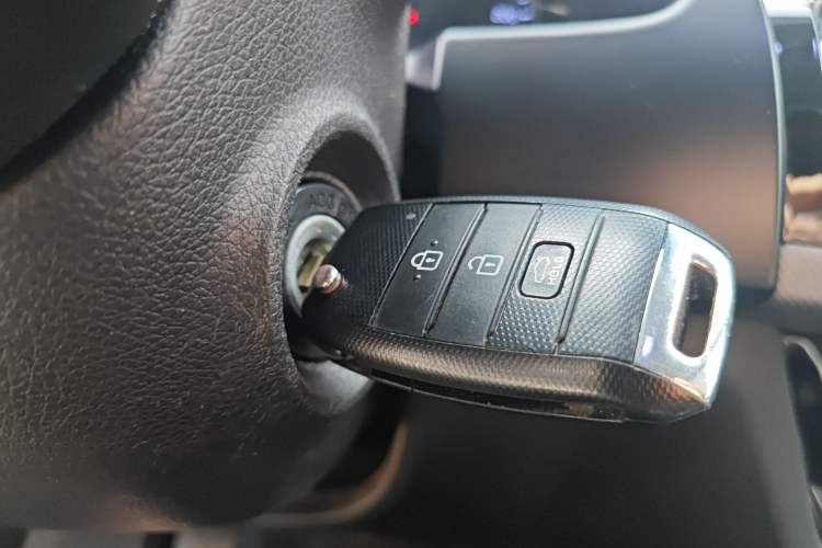 Used Kia Forte 2019 1.6L Manual Comfort Edition China VI Standard Vehicle Key