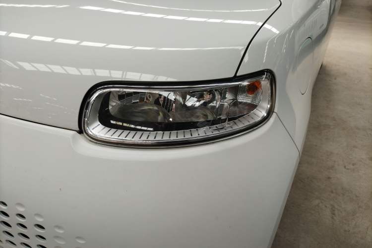Used ORA White Cat 2020 305 km Luxury Version Left Front Headlight