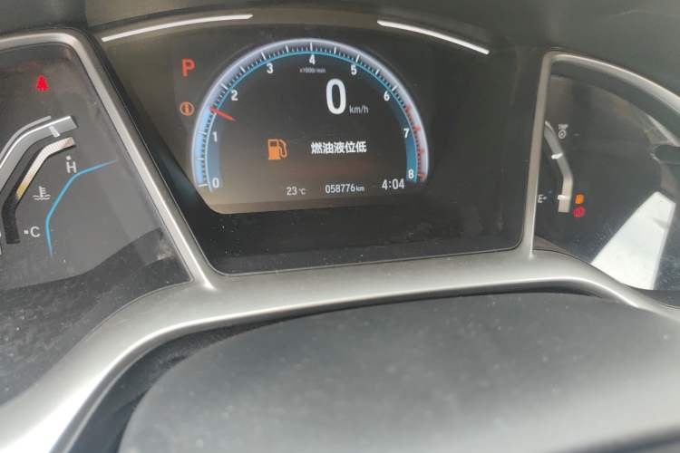 Used Honda Civic 2019 220TURBO CVT Dynamic Edition China VI Odometer Close Up