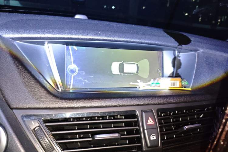 Used BMW X1 2013 xDrive20i X Design Package Audio And AC Panel