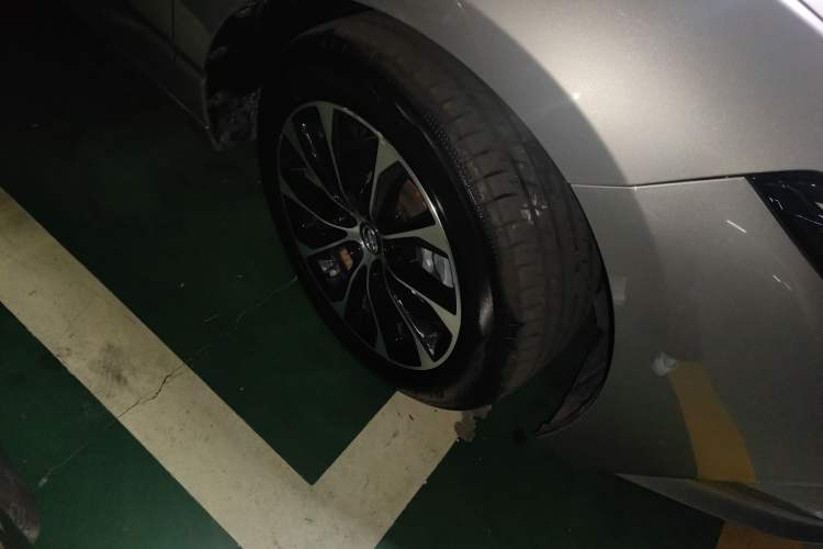 Used Toyota Avalon 2023 2.5L Luxury Edition