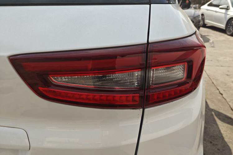 Used Changan CS55 2018 1.5T Automatic Xuan Dong Model China V Standard
