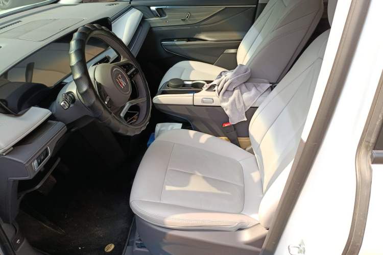 Used Buick GL8 2025 Lu Zun Smart Enjoyment Edition
