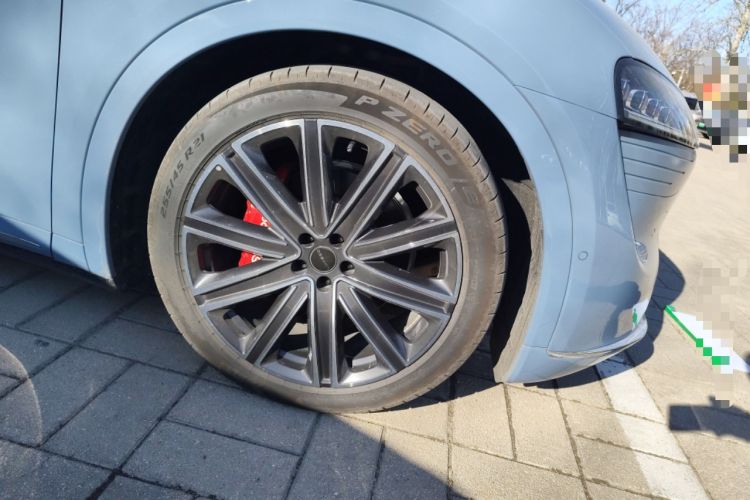 Used Hima Luxeed R7 2024 All-Electric 736 km Ultra