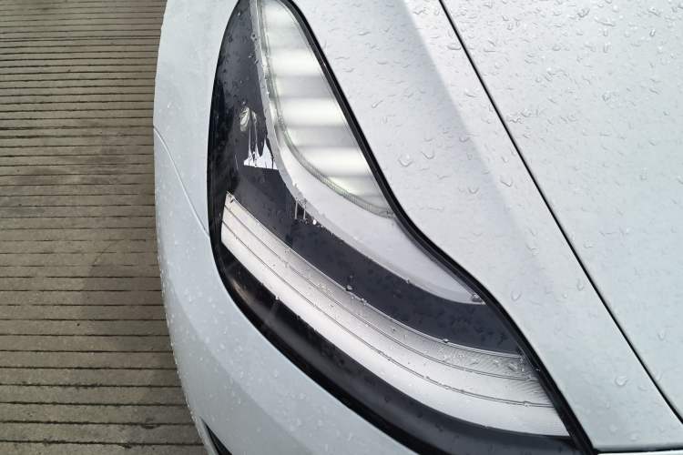 Used Tesla Model 3 2020 Standard Range Rear-Wheel Drive Upgraded Version Right Front Headlight