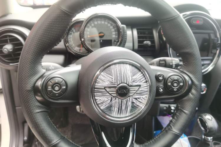 Used MINI 2016 1.5T COOPER
