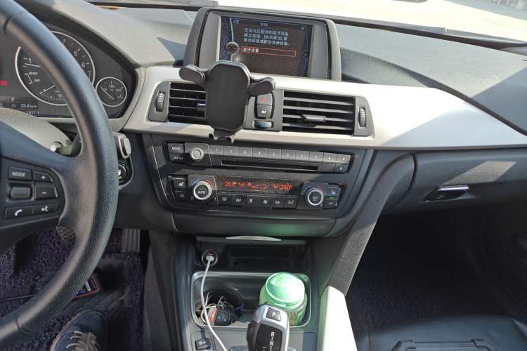 Used BMW 3 Series 2014 320i Sport Edition