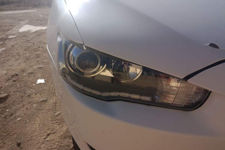 Used Mitsubishi Lancer EX 2012 Fashion Edition 1.8L CVT Comfort Version
