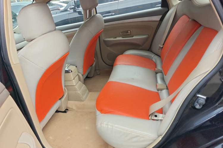 Used Nissan Sylphy 2012 Classic 1.6XE Manual Comfort Edition Left Rear Seat