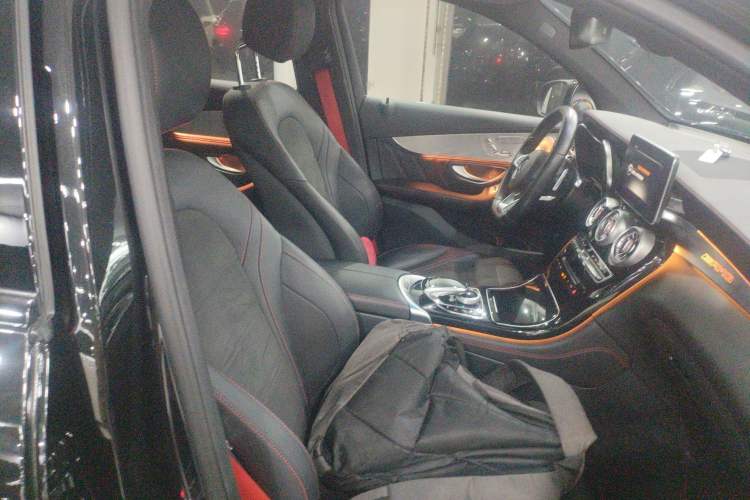 Used Mercedes-Benz GLC AMG 2017 AMG GLC 43 4MATIC Right Front Seat