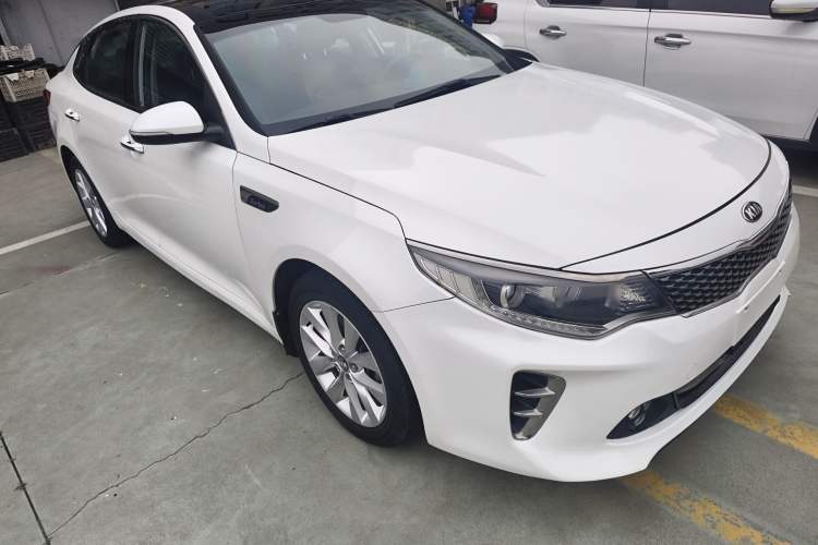 Used Kia K5 2016 1.6T Automatic LUX Exterior 1