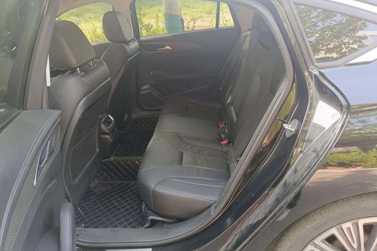 Used Hongqi H5 2020 1.8T Automatic Smart Connect Flagship Edition Left Rear Seat