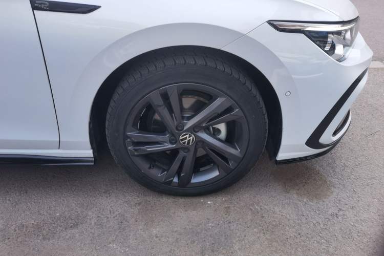 Used Volkswagen Golf 2023 280TSI DSG R-Line Lite
