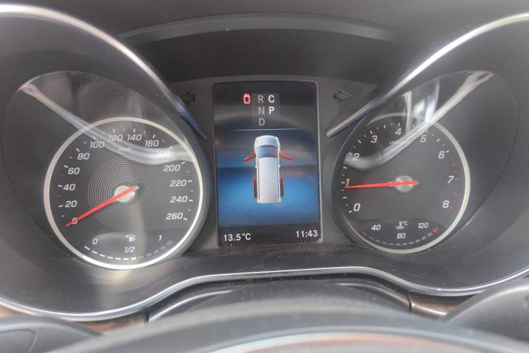 Used Mercedes-Benz V-Class 2021 V 260 L Long-wheelbase Luxury Edition