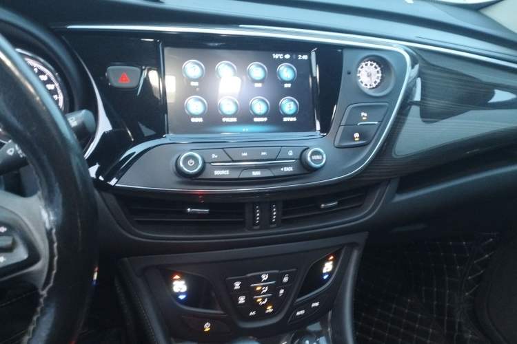 Used Buick Envision 2018 20T Two-Wheel-Drive Leading Model
