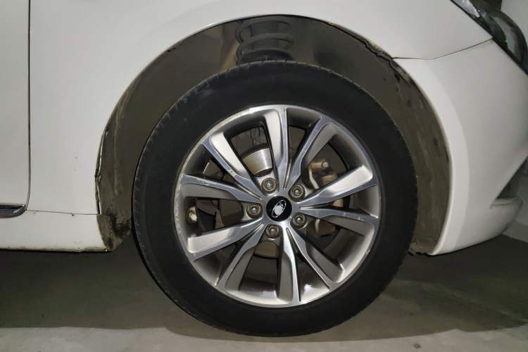 Used Hyundai Sonata 2015 Classic 2.0L Automatic Luxury Edition