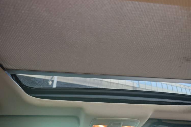 Used Suzuki S-Cross 2014 1.6L Manual Two-Wheel Drive Elite Model
