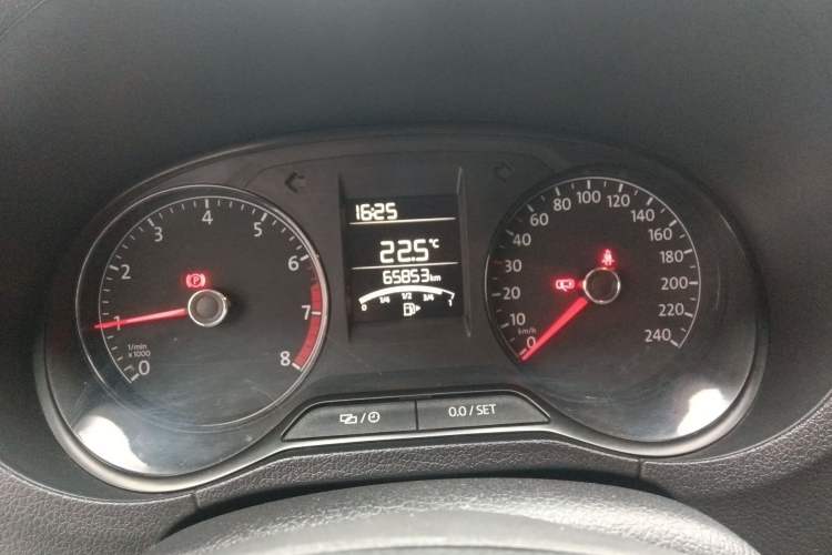 Used Volkswagen Polo 2018 1.5L Manual Drive-Comfort Model Instrument Cluster