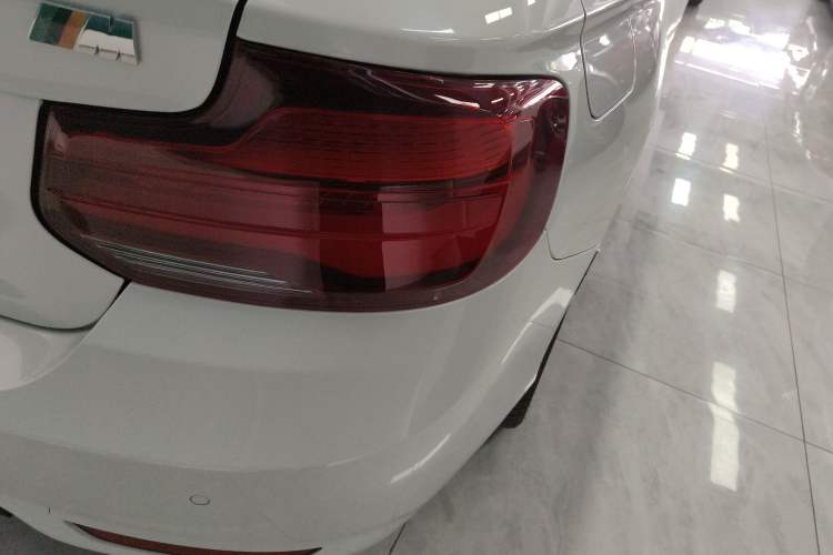 Used BMW 2 Series 2019 225i Convertible Coupe Sports Design Package
