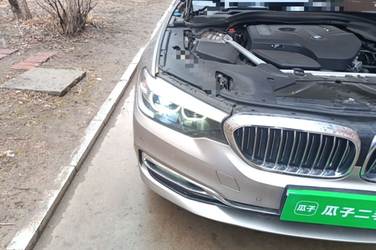 Used BMW 5 Series 2019 530Li Leading Model Luxury Package Right Front Headlight