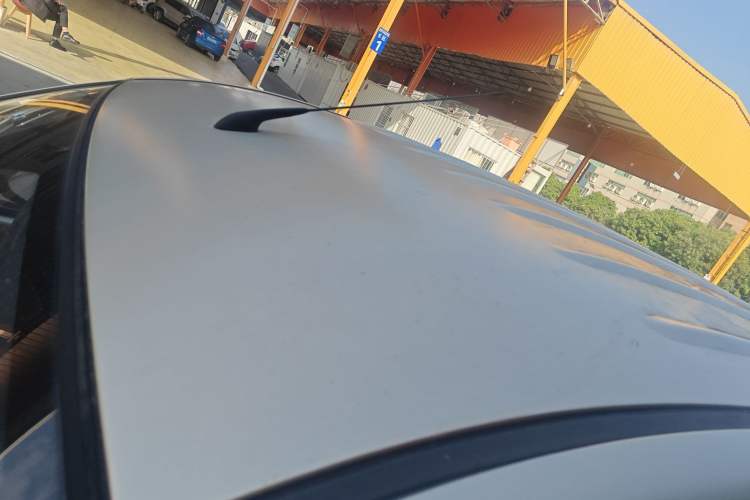 Used Wuling Rongguang V 2016 1.5L Practical Version Non-Power-Assisted
