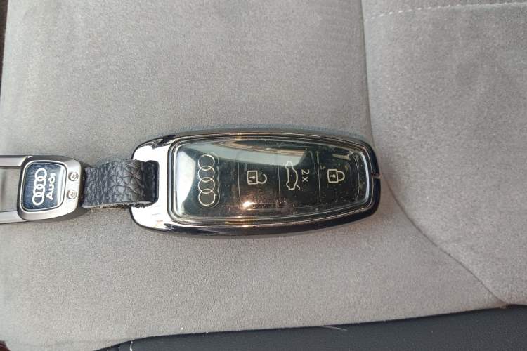 Used Audi A6L 2024 45 TFSI Prestige Dynamic Edition Vehicle Key