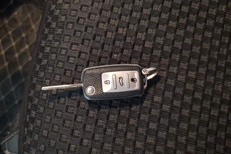 Used Volkswagen Santana 2021 1.5L Manual Fashion Edition Vehicle Key