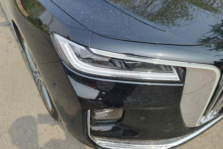 Used Hongqi H9 2020 2.0T Smart Connect Flagship Edition Right Front Headlight