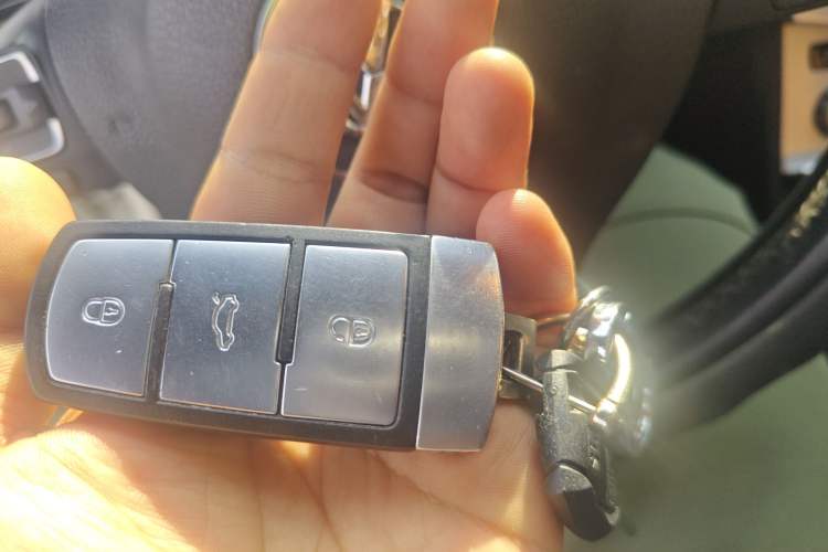 Used Volkswagen FAW-Volkswagen CC 2015 1.8TSI Luxury Model Vehicle Key