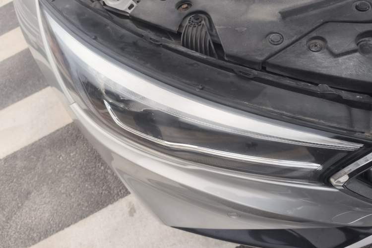 Used Hongqi H5 2019 30TD Smart Connect Enjoy Edition Right Front Headlight