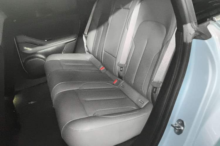 Used Nio ET5T 2023 75 kWh Touring