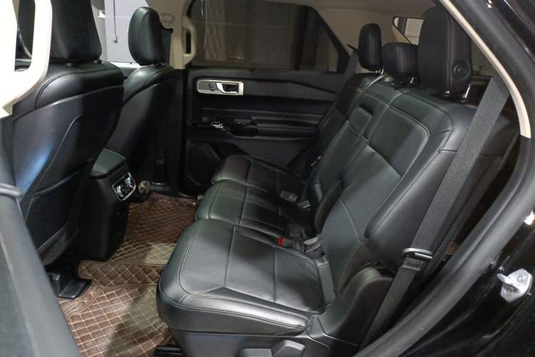 Used Ford Explorer 2020 EcoBoost 285 4x4 Titanium Edition 7-Seater