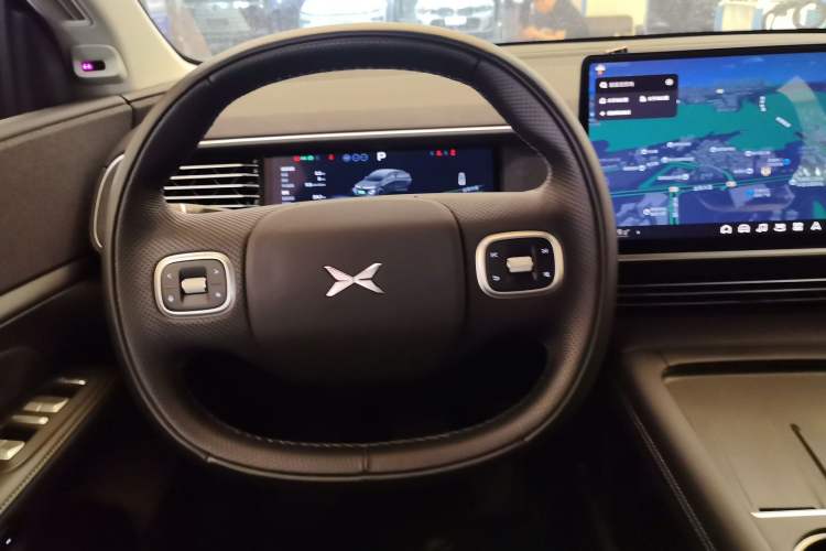 Used XPeng G6 2024 580 Long-Range Plus Steering Wheel